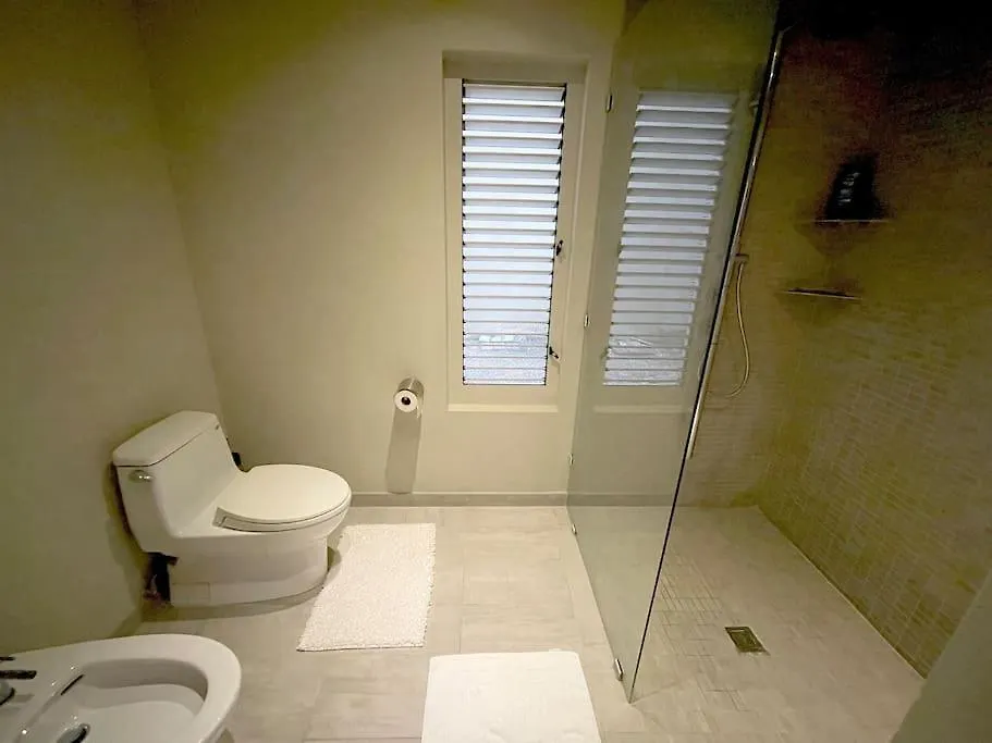 Stunning Waterfront Suite, Antigua English Harbour Daire